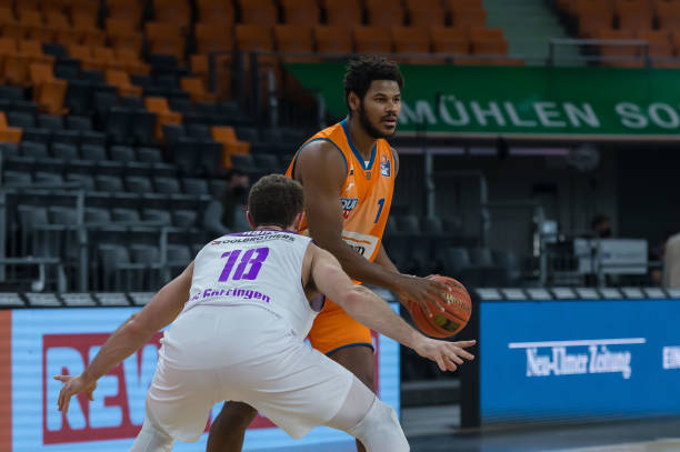 市场与球迷 市场与球迷