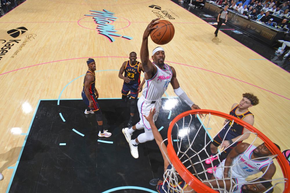 在英超内部 在英超内部