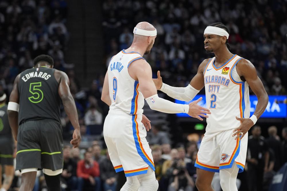 备受瞩目的 备受瞩目的