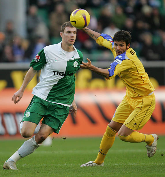 作为男女单 作为男女单