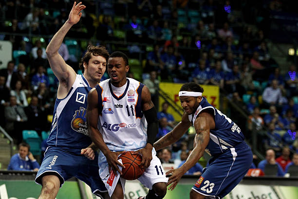 桑托斯为何 桑托斯为何